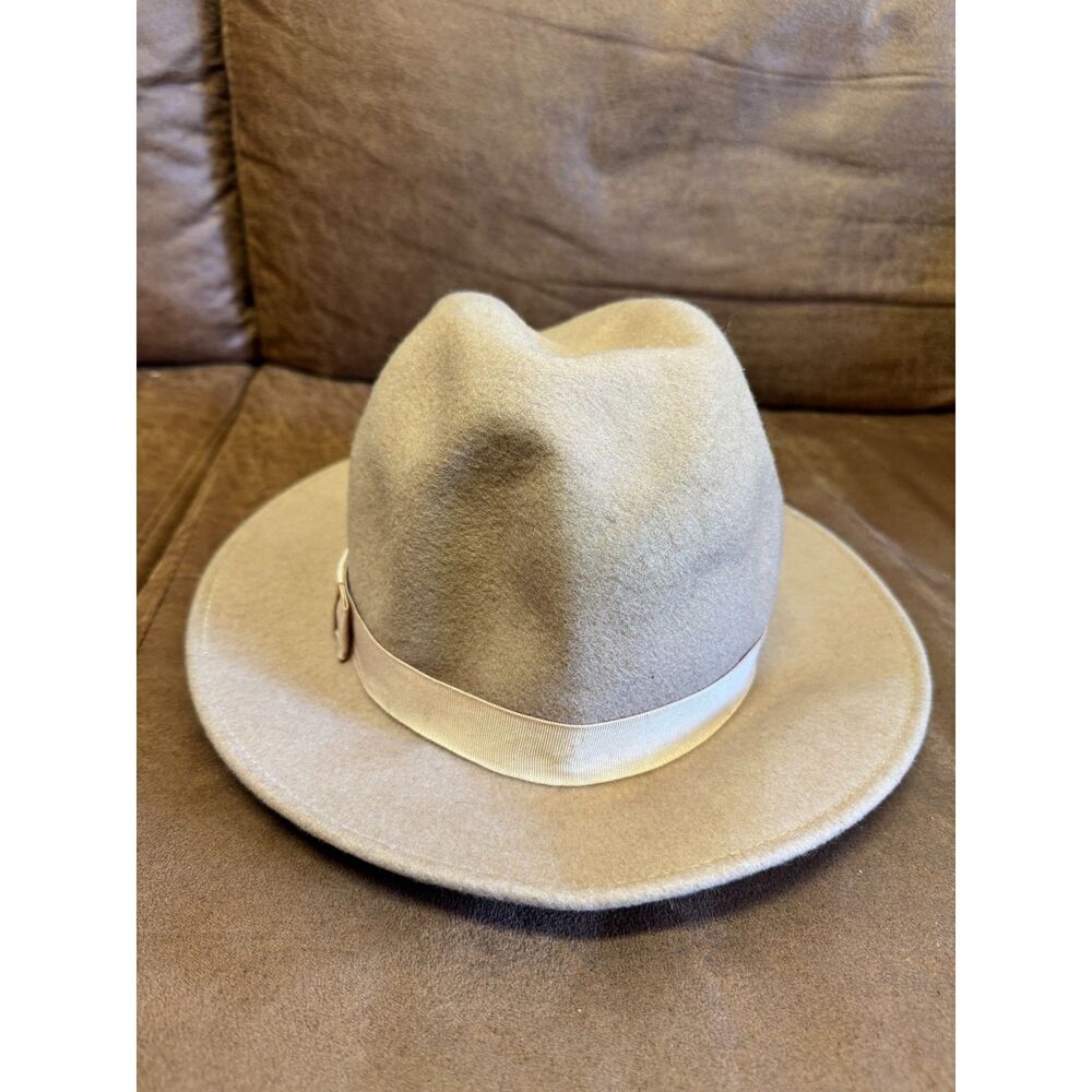 1960s-1980s Vintage Tally Ho Beige Wool Felt Fedora Hat